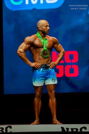 MEN'S PHYSIQUE 179